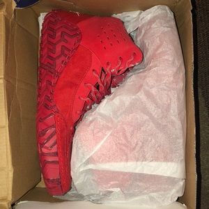 asics aggressor pink